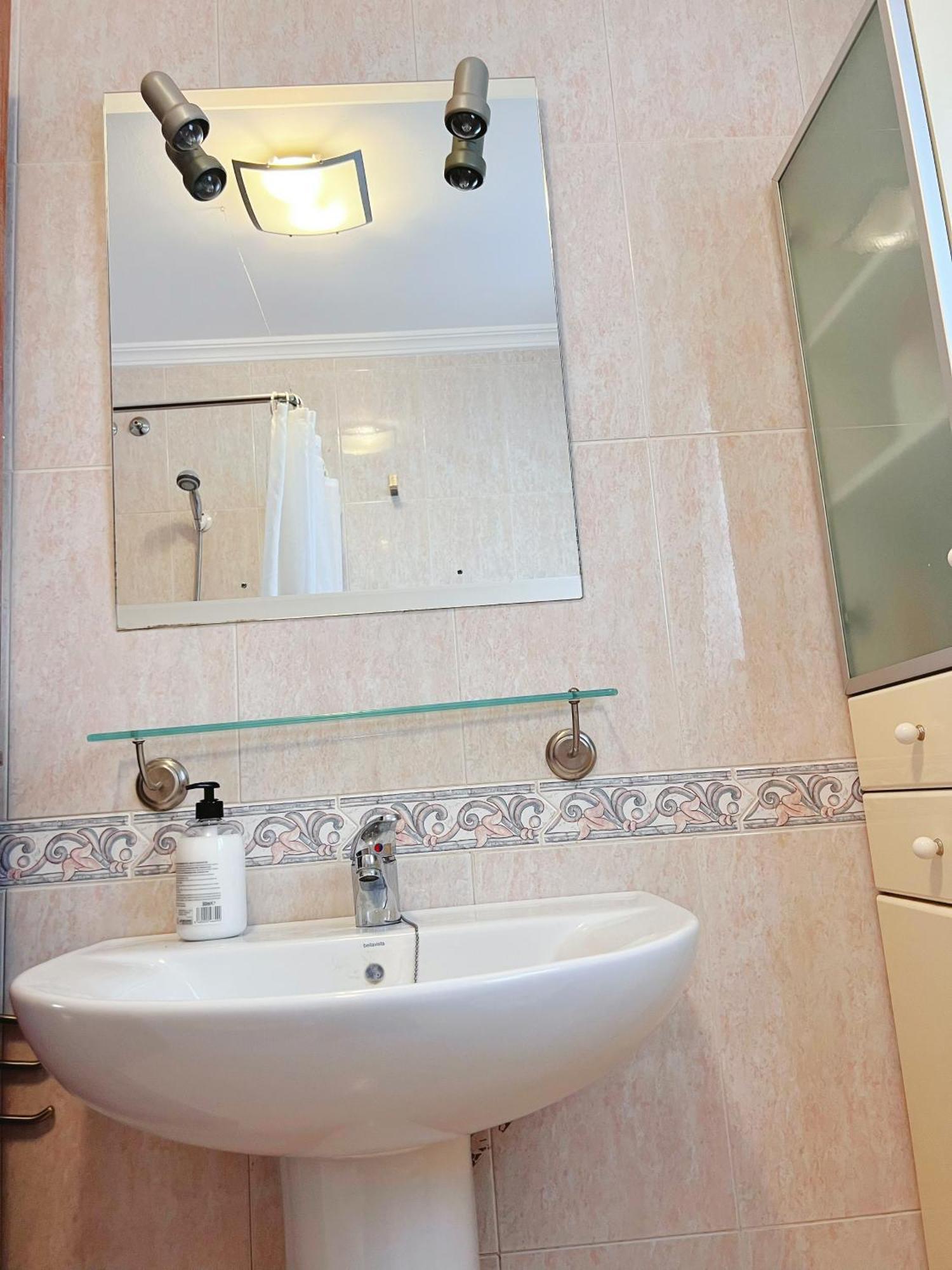 Habitacion Compartido Huelva Centro 外观 照片