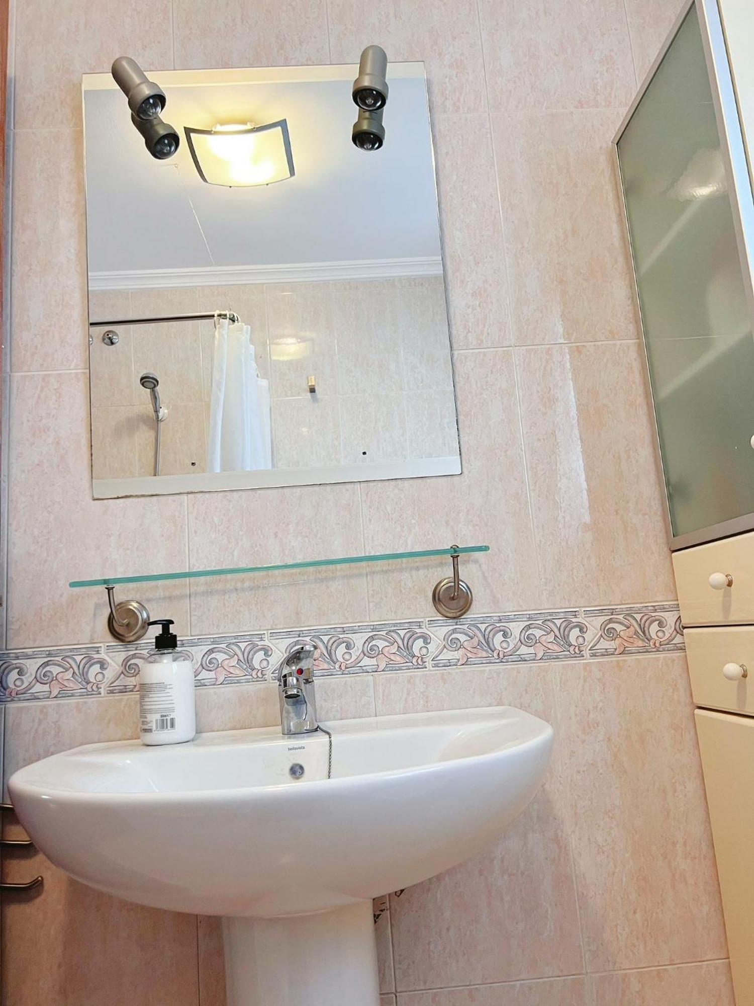 Habitacion Compartido Huelva Centro 外观 照片